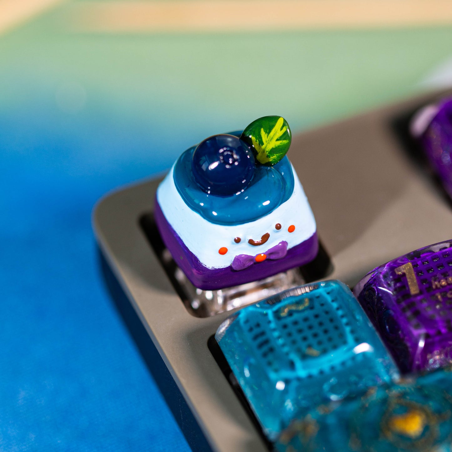 Blueberry Gentleman · Handmade Resin Artisan Keycap