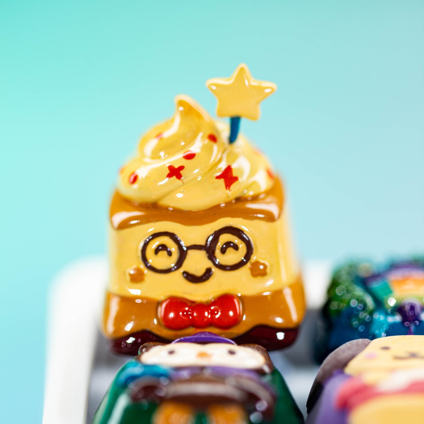 Starry Pudding Scholar · Handmade Resin Artisan Keycap
