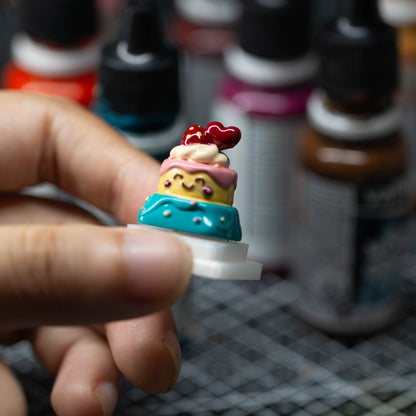 Strawberry Heart Delight · Handmade Resin Artisan Keycap