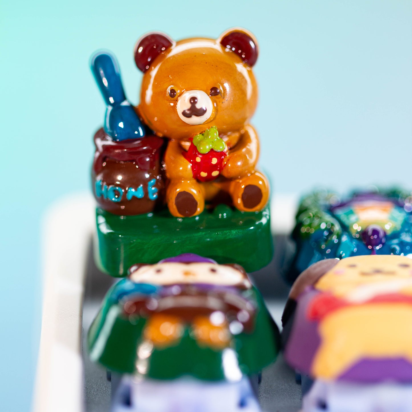 Honeybear Milo · Handmade Resin Artisan Keycap