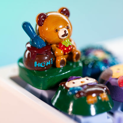 Honeybear Milo · Handmade Resin Artisan Keycap